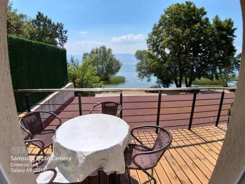 Vera Apartments Ohrid Exterior photo